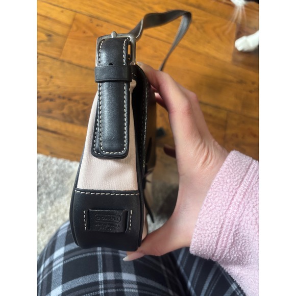 Y2K Coach Shoulder Bag Black Pink Leather Canvas Two Tone Buckle Flap - Picture 4 of 9